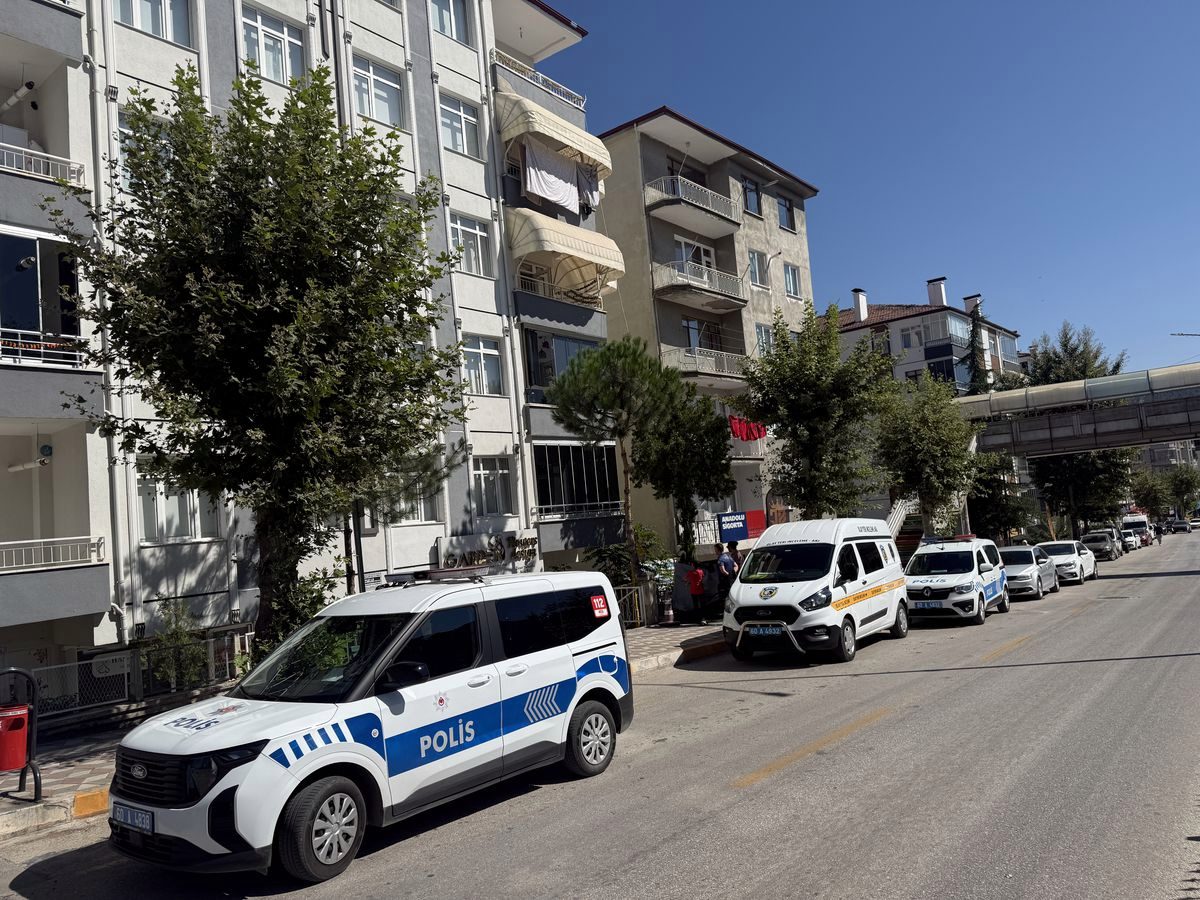 Tokat'ta Balkondan Düşen 70 Yaşındaki Adam Hayatını Kaybetti
