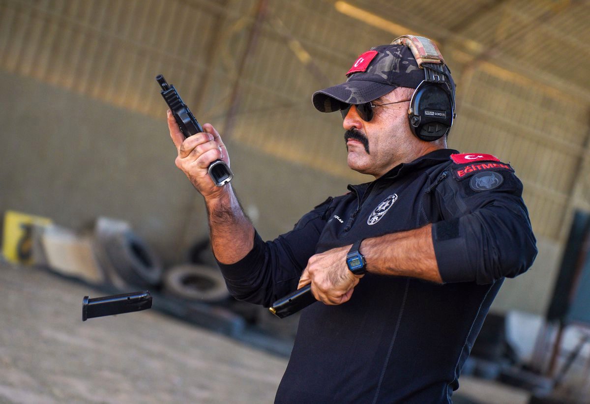 Türk Polisi Osman Demirtaşlar Avrupa Şampiyonu Oldu