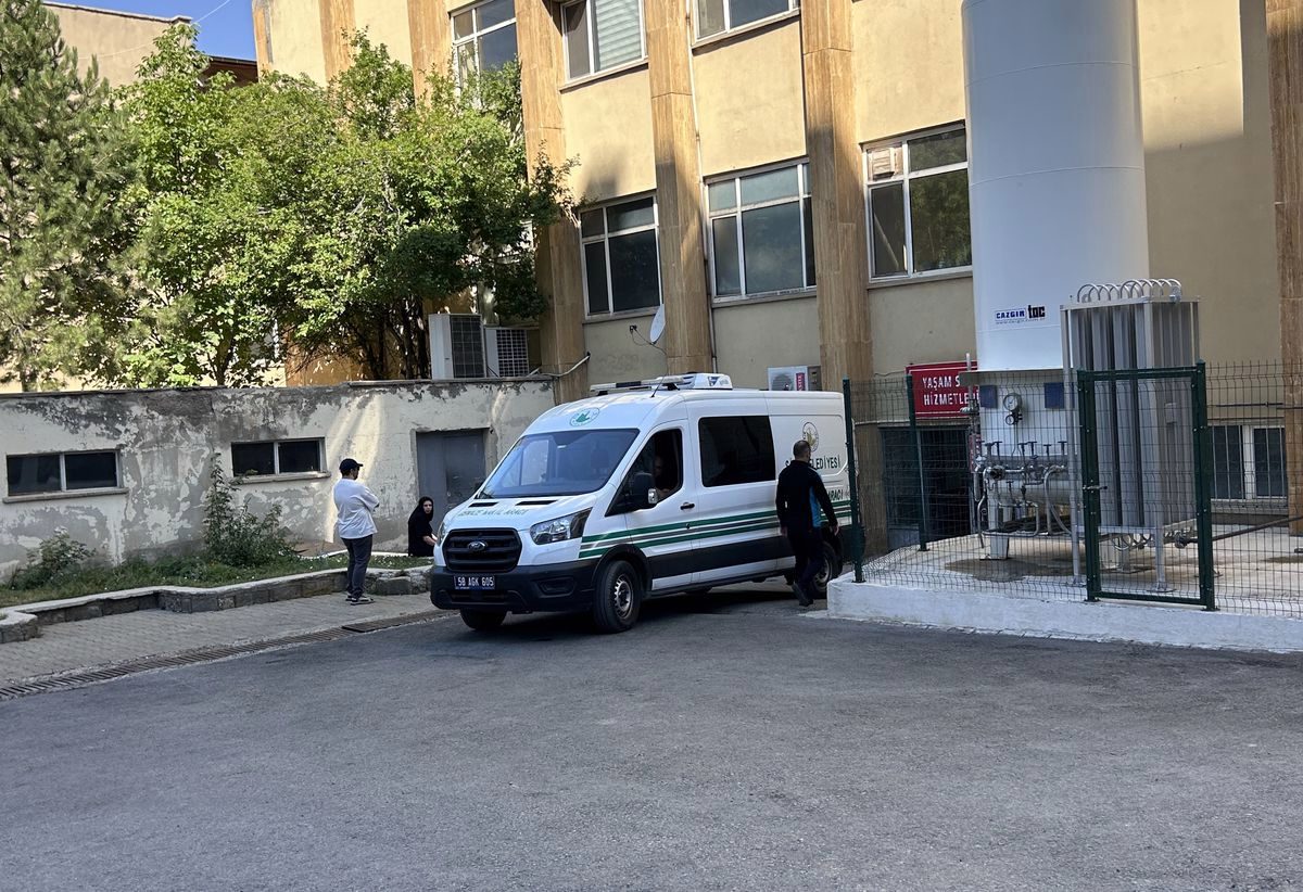Ünye'de Kene Isırması Sonucu KKKA Hastalığına Yakalanan Kadın Hayatını Kaybetti