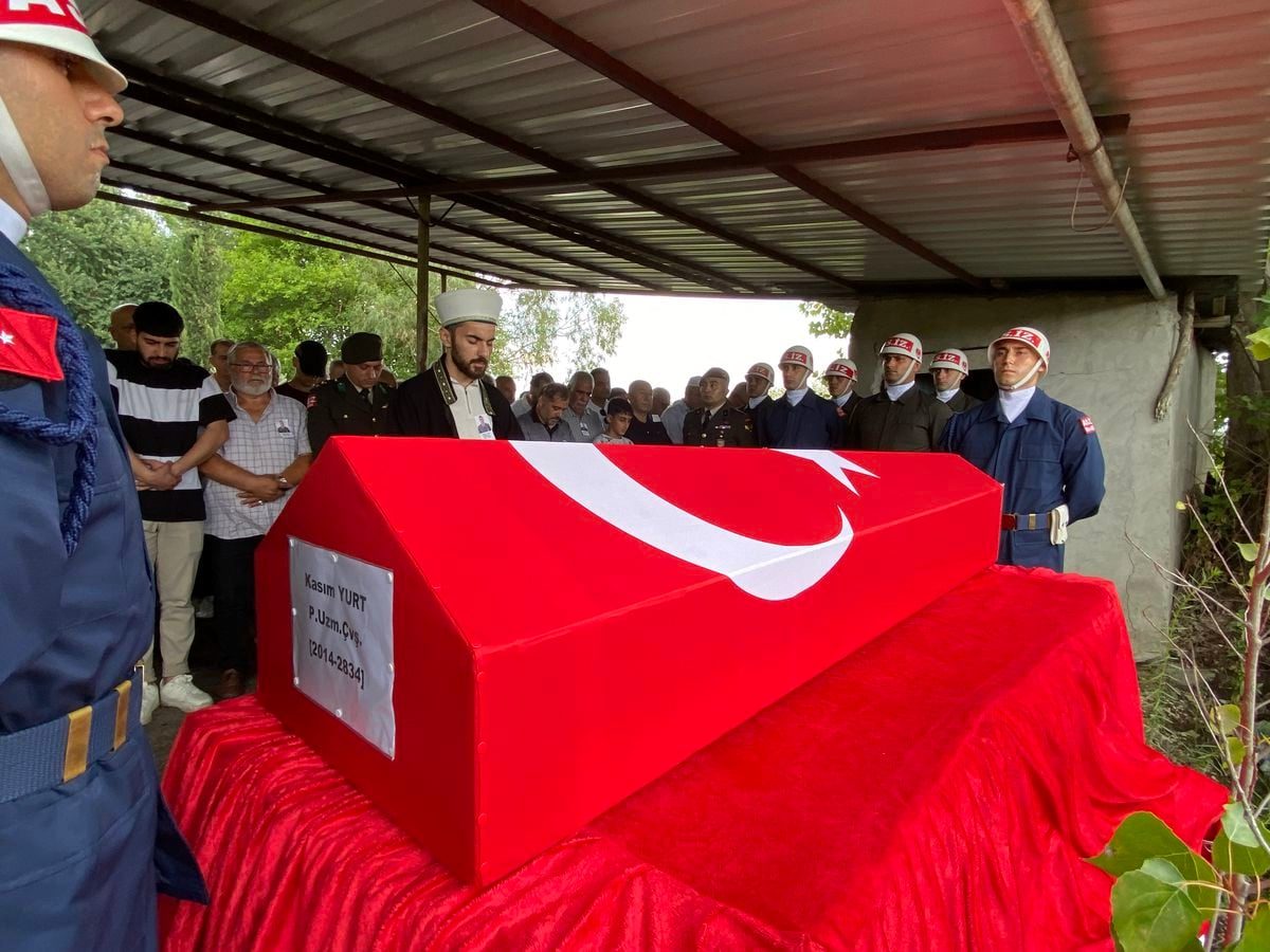Uzman Çavuş Kasım Yurt son yolculuğuna uğurlandı