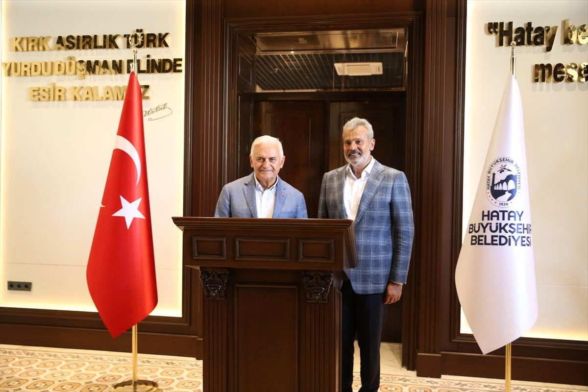 Yıldırım, Hatay'da ziyaretlerde bulundu