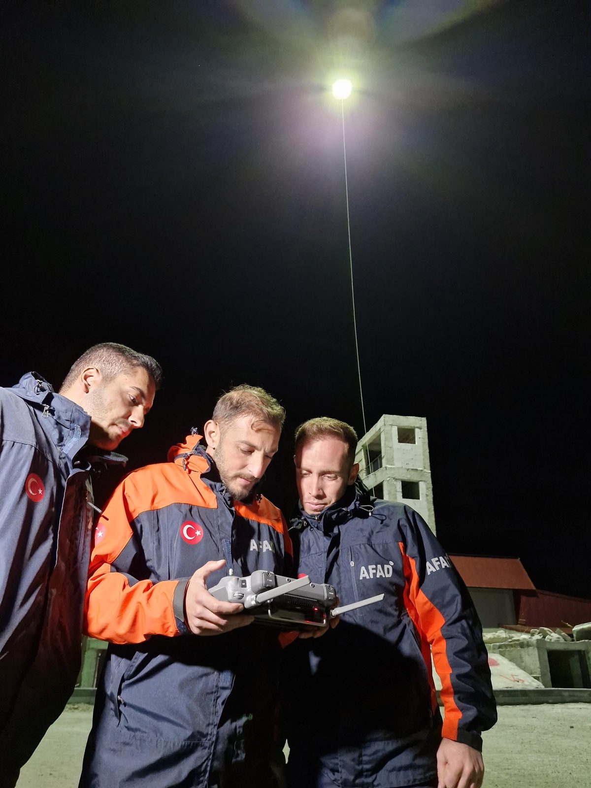 AFAD, gece arama-kurtarma için 20 birliğe aydınlatma dronu aldı