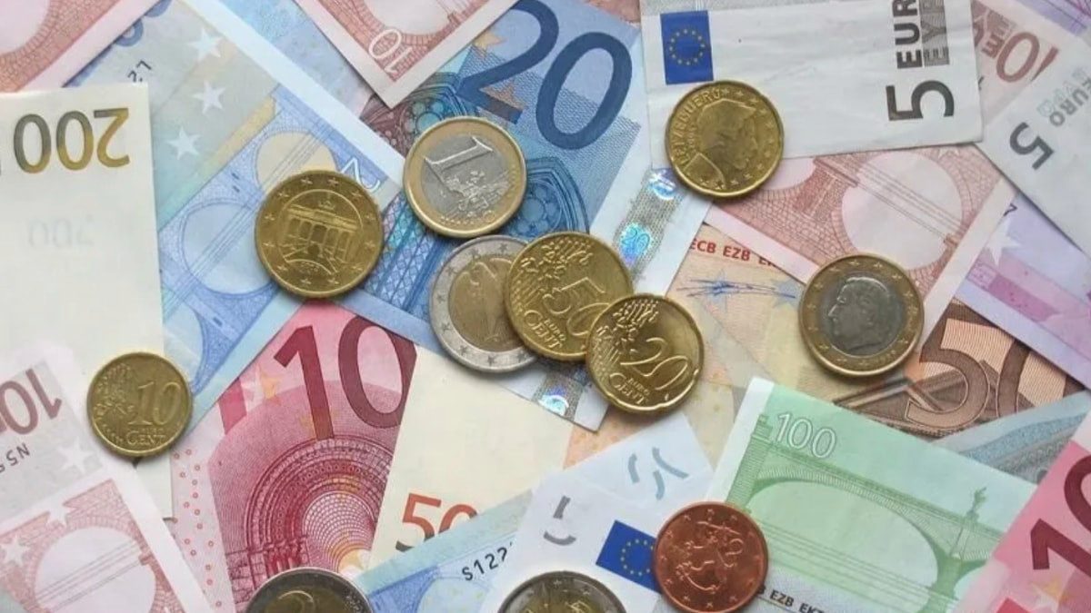 Almanya'da enflasyon son 2,5 yılın zirvesinde