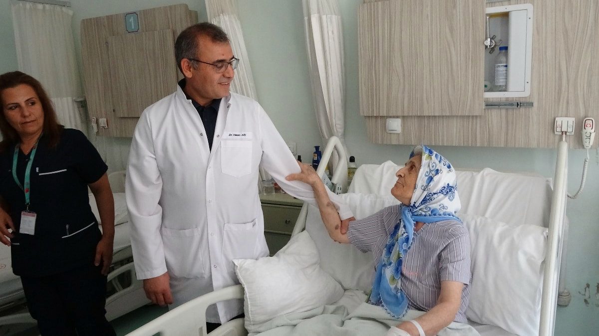Almanya'da yaşayan gurbetçinin derdine Türk doktorları dermen oldu
