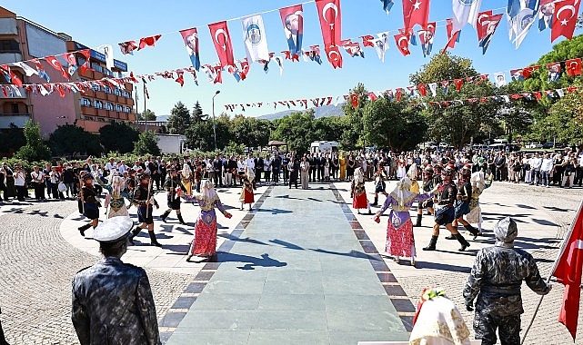 Başkan Filiz Ceritoğlu Sengel: "Kurtuluşumuzun Mirası Cumhuriyet'tir"