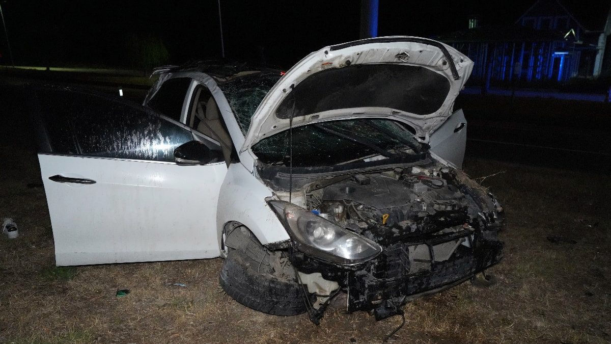 Edirne'de alkollü sürücünün kullandığı otomobil metrelerce savrularak taklalar attı: 3 yaralı