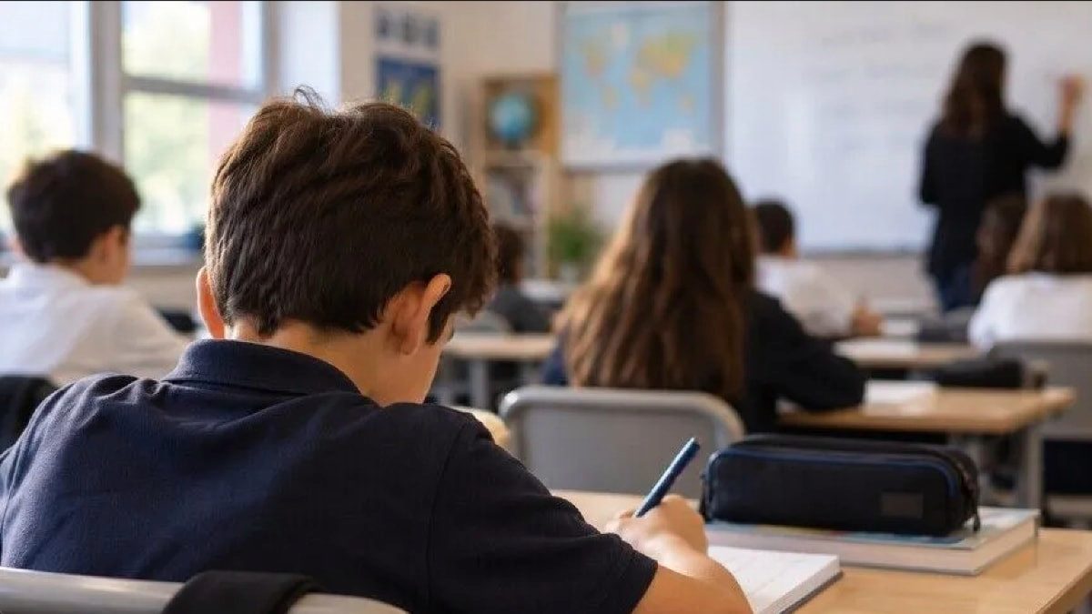 İstanbul'da milyonlarca öğrenci dersbaşı yapacak: Valilik alınan tedbirleri açıkladı