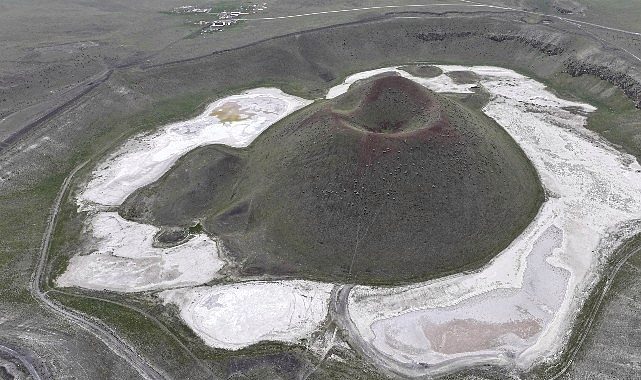 Konya Büyükşehir'den "Konya Karapınar Jeopark Fotoğraf Yarışması"