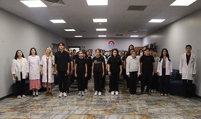 Maltepe Belediyesi'nin Lgs Öğrencilerine Desteği Devam Ediyor