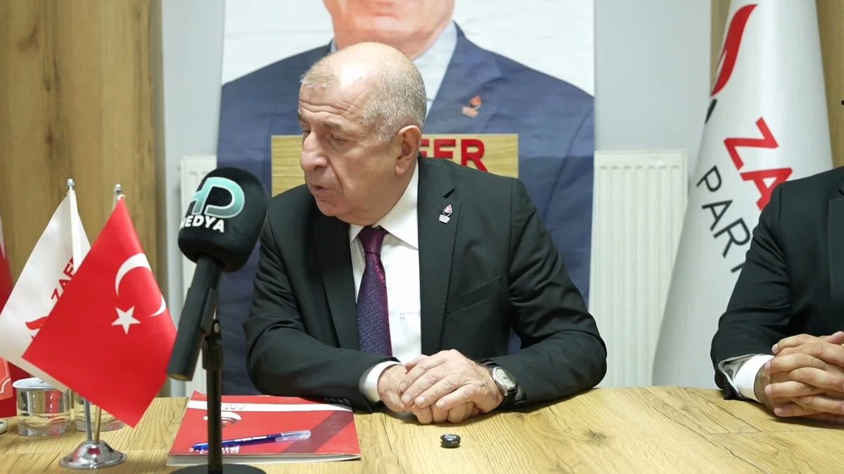 Özdağ, Mekke Anlaşması'nda Türk askerinin Suudiler için riske atılmasına karşı çıktı