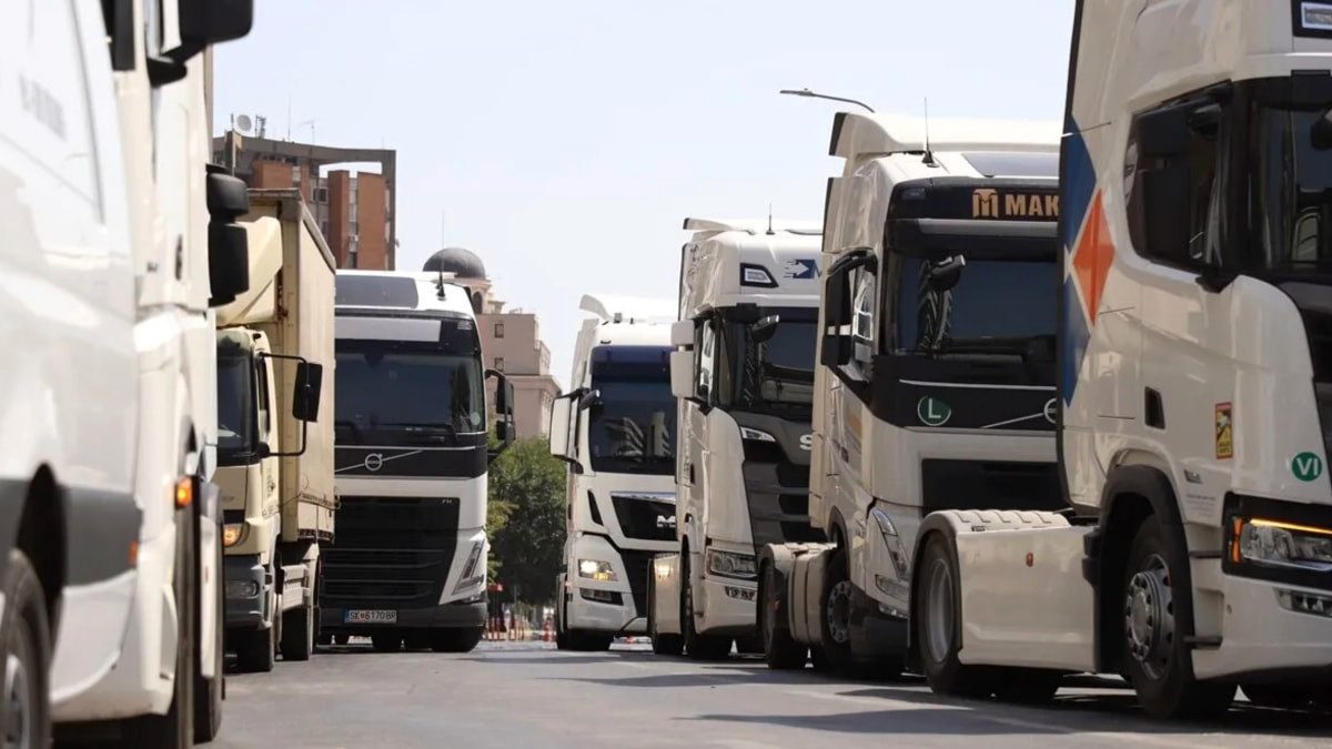 Türk şoförler için Almanya'da yeni dönem: Türkçe sınav, 2 bin 800 euro başlayan maaş