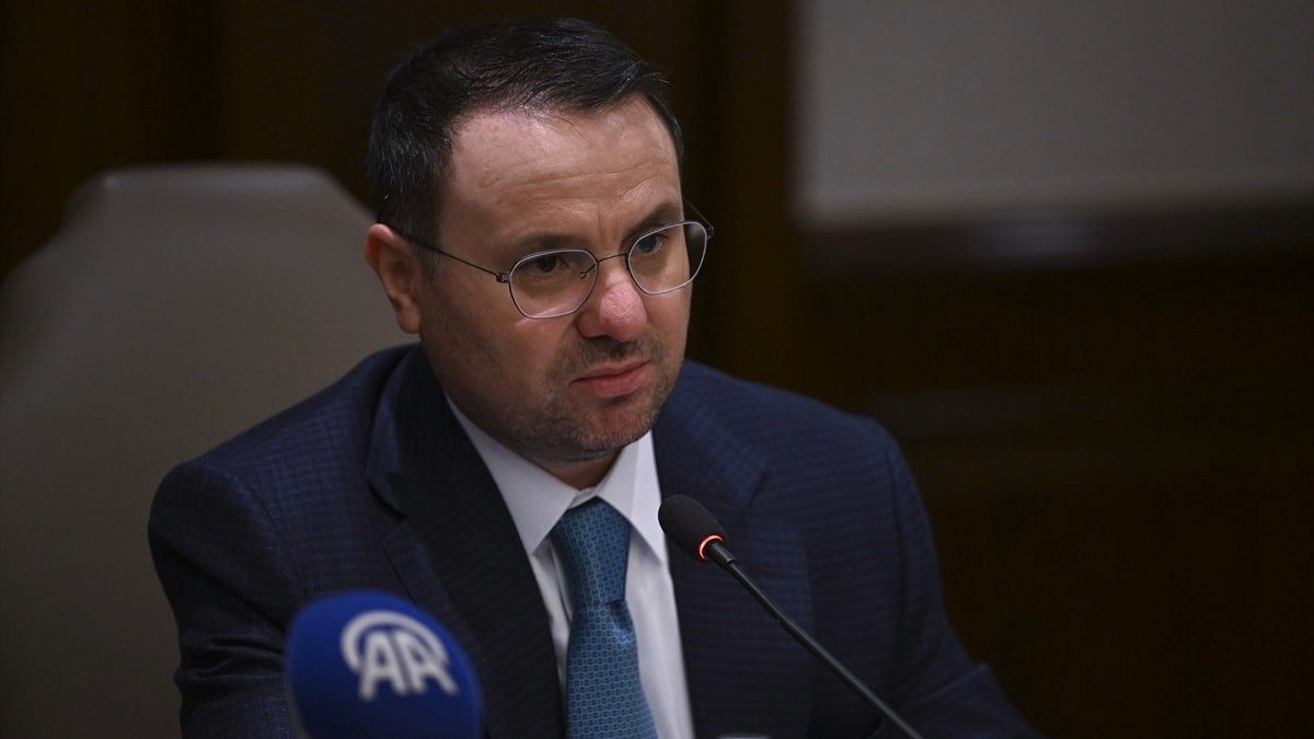 Akın Gürlek: Piyasalarda manipülatif işlem yapan 404 kişi hakkında adli işlem yapıldı