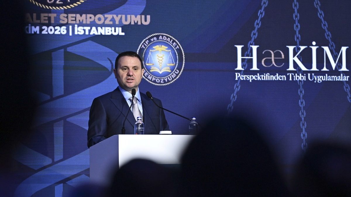 Akın Gürlek: Sağlık çalışanlarımıza şiddet bizim kırmızı çizgimizdir