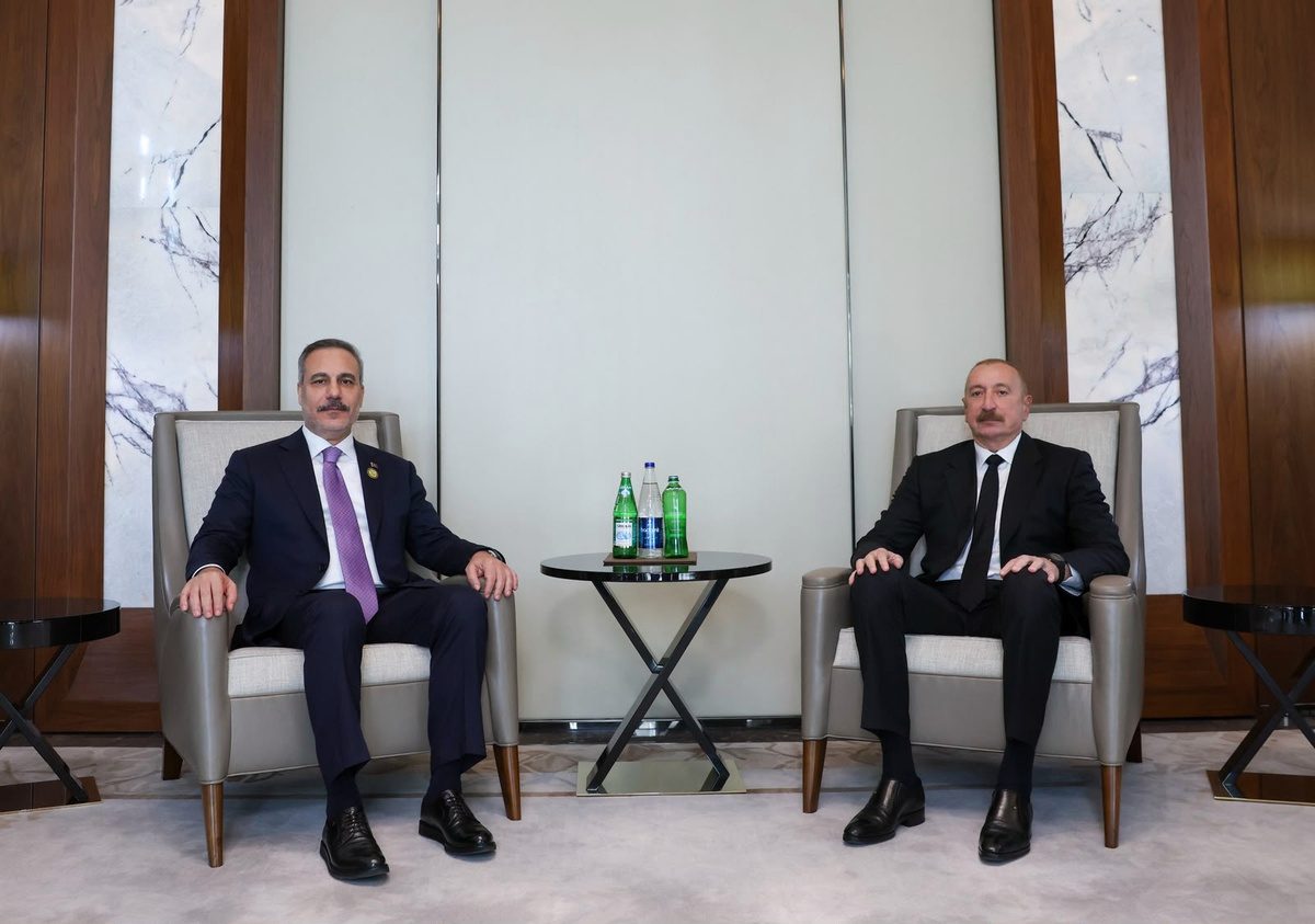 Azerbaycan Cumhurbaşkanı Aliyev, Bakü'de Dışişleri Bakanı Fidan'ı kabul etti