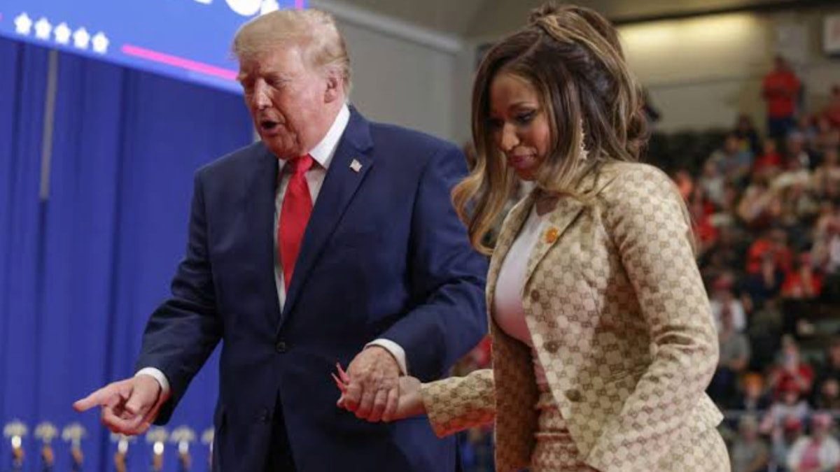 Donald Trump: Nicki Minaj, Beyaz Saray'ın basın sözcüsü olabilir