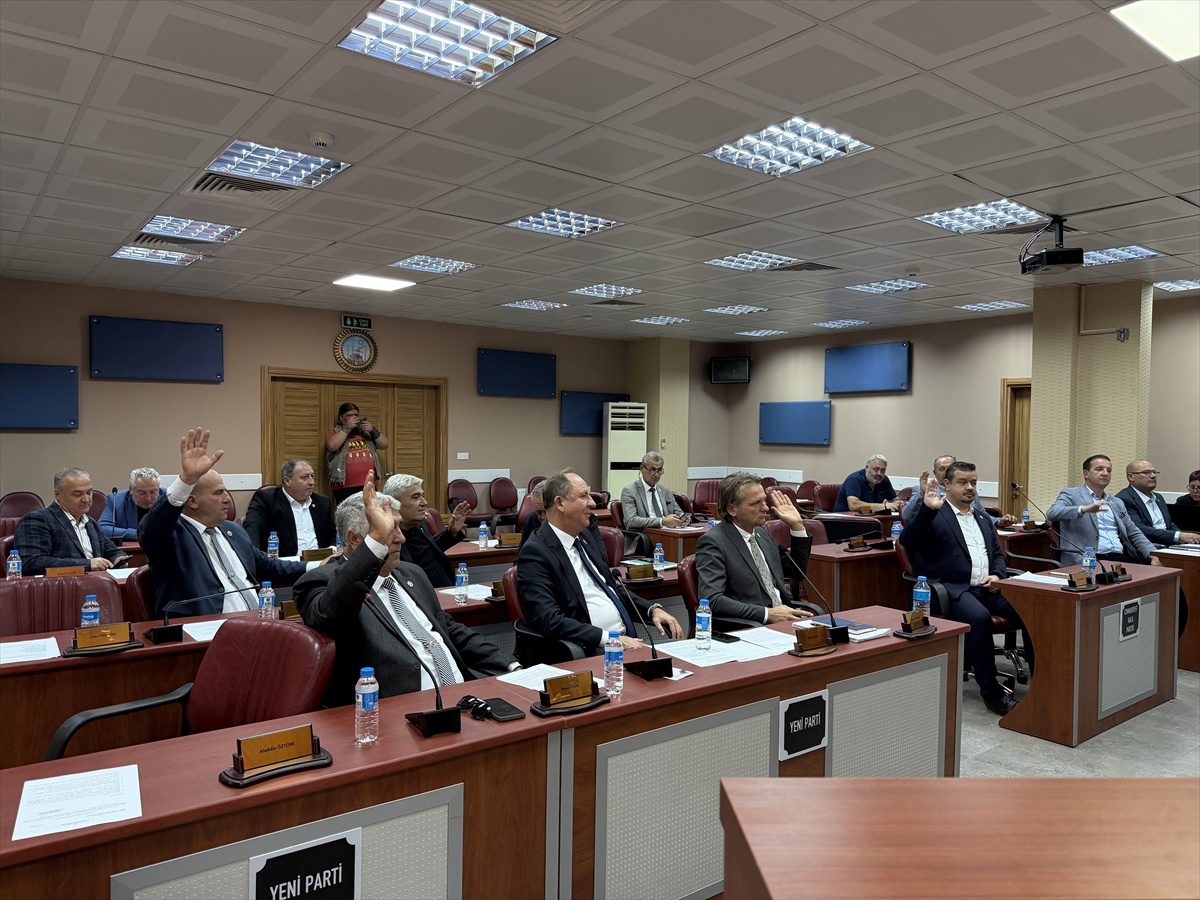 Edirne İl Genel Meclisi Enez'deki Gala Gölü ile lagünlerdeki balıkçılığı görüştü