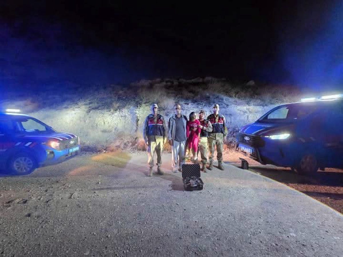 Kilis Elbeyli'de kaybolan 6 yaşındaki kız çocuğu drone destekli aramayla bulundu
