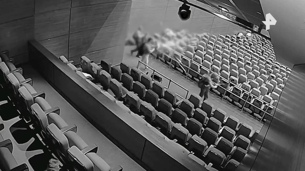 Rusya'da 143 kişinin öldüğü terör saldırısının yeni görüntüleri çıktı