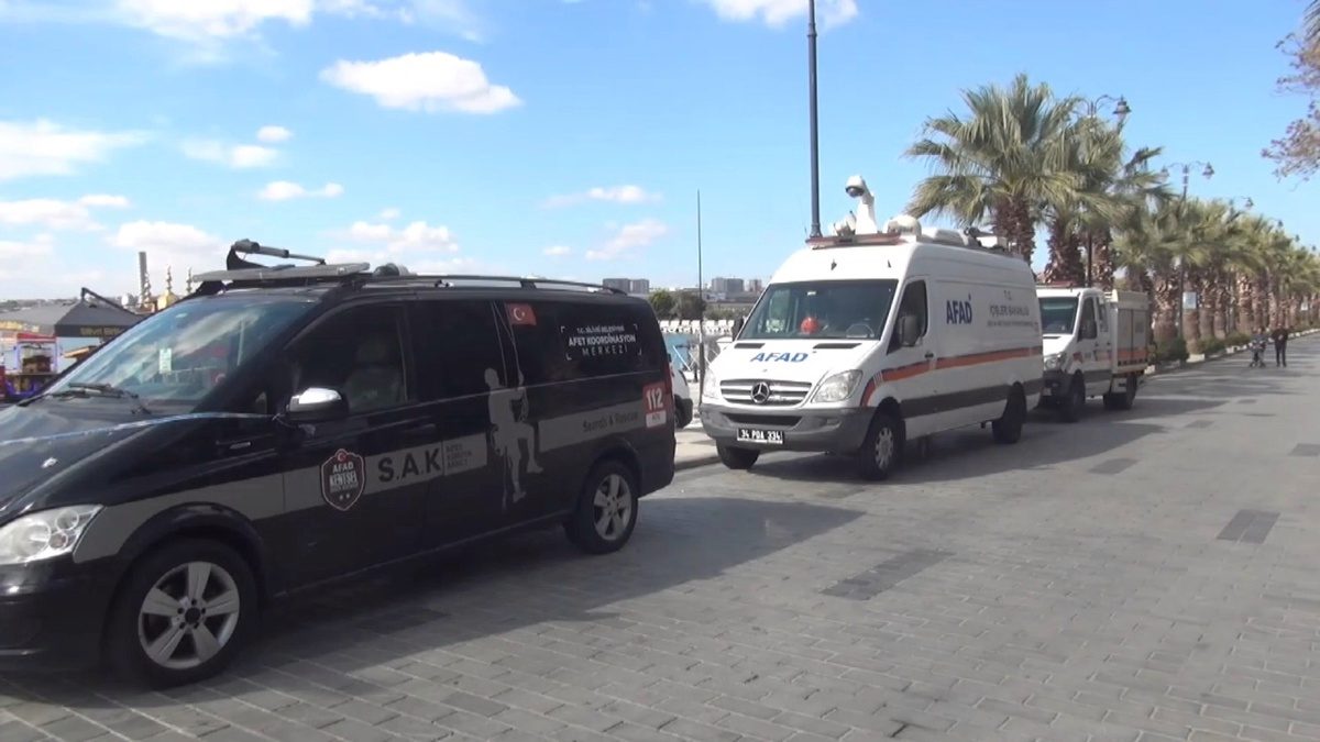 Silivri açıklarında batan gemide 9 mürettebat aranıyor, kaptanın cesedi bulundu