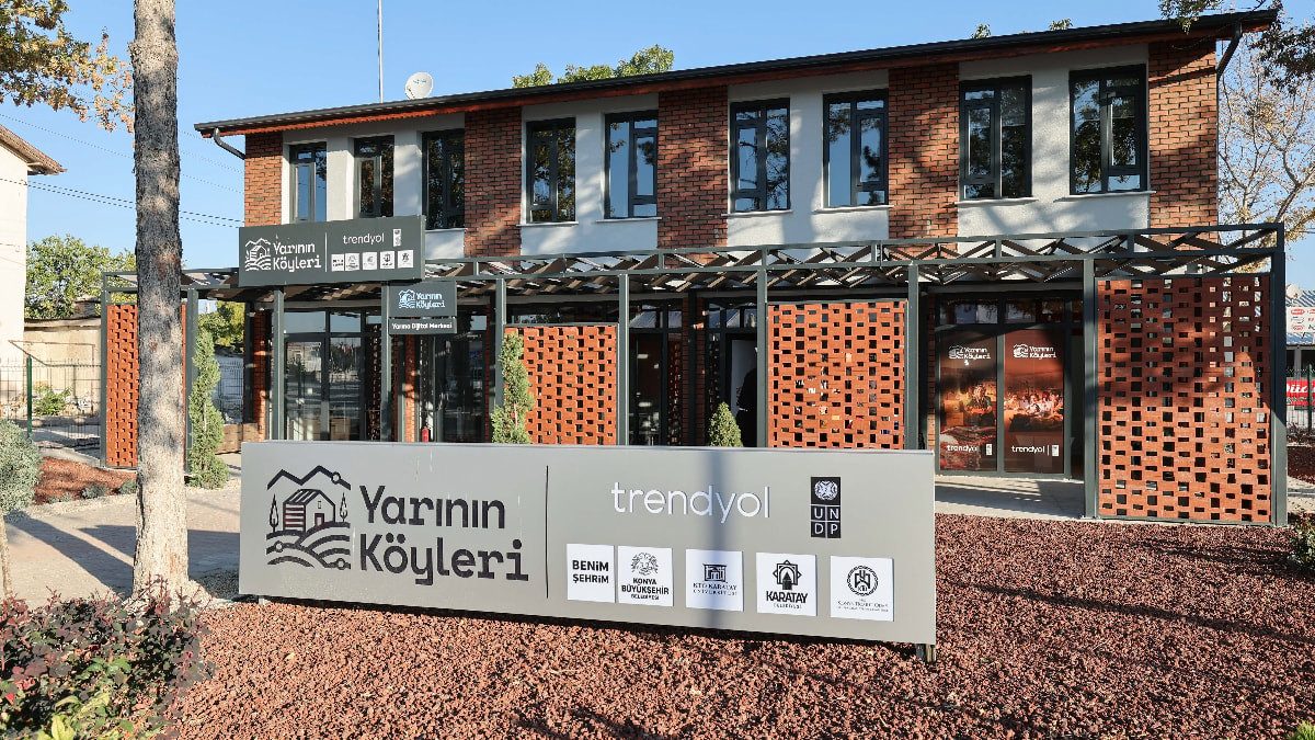 Yarının Köyleri projesinin yeni merkezi Konya Yarma'da açıldı: Yerel üreticiye dijital destek